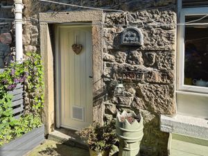 Photo 29- click for photo gallery